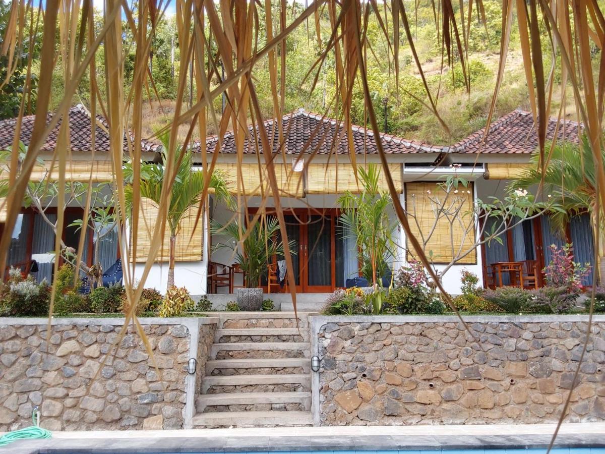 Okaoki Homestay Amed Exteriér fotografie